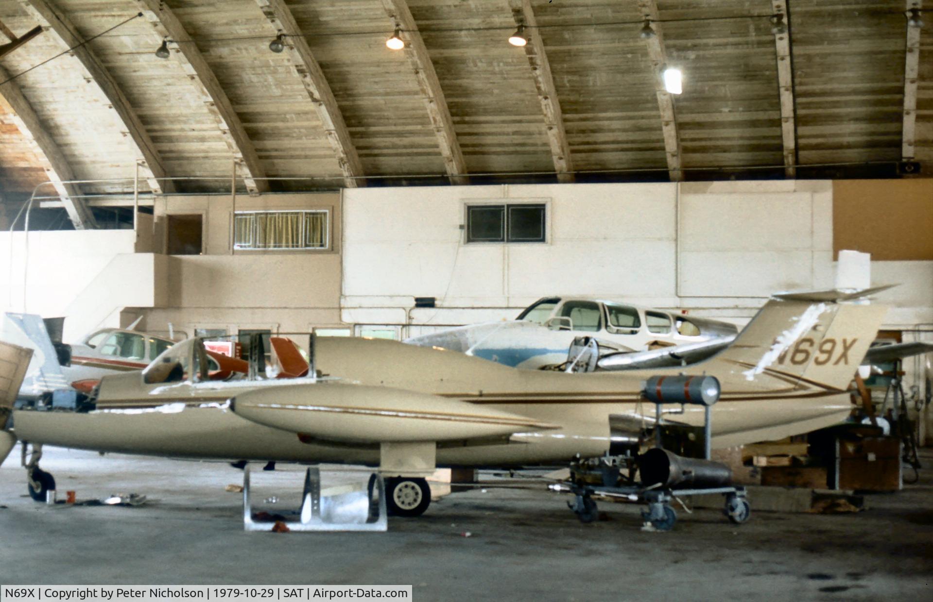 N69X, Morane-Saulnier MS.760B Paris II C/N 90, MS.760B Paris as seen at San Antonio in October 1979.