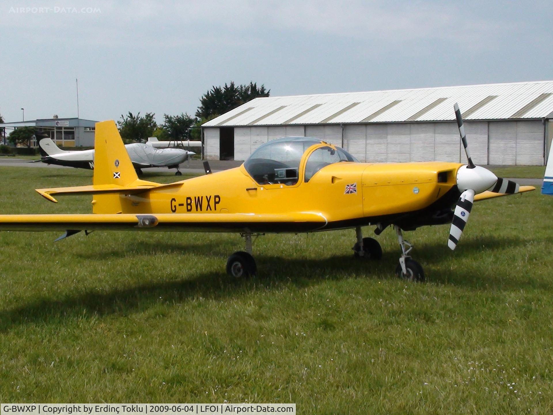 G-BWXP, 1996 Slingsby T-67M-260 Firefly C/N 2251, Abbeville