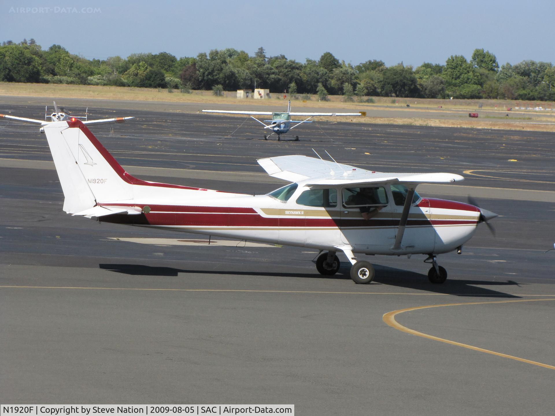 N1920F, 1979 Cessna 172N C/N 17273012, 1979 Cessna 172N