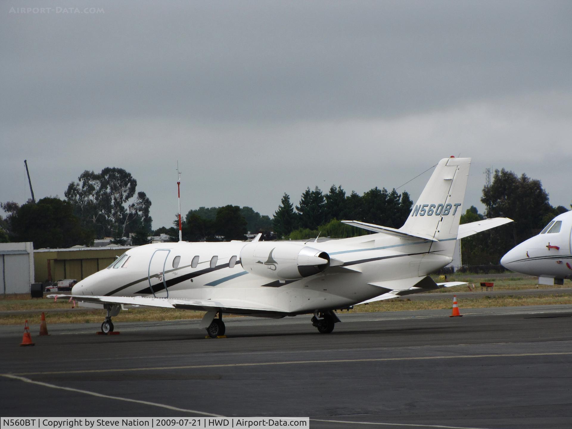 N560BT, 1999 Cessna 560XL C/N 560-5031, 1990 Cessna 560XL visiting from Oregon