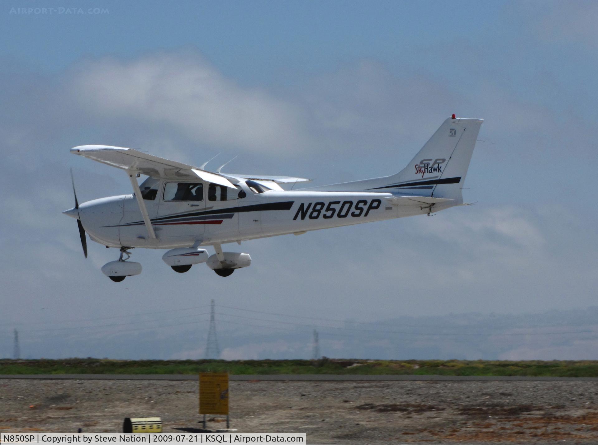N850SP, 2001 Cessna 172S C/N 172S8758, 2001 Cessna 172S on training flight