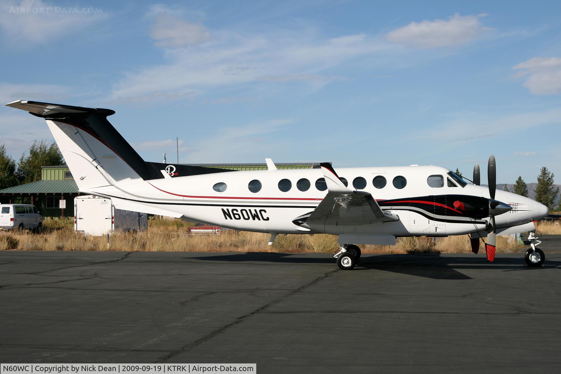 N60WC, 1993 Beech B300 King Air C/N FL-96, KTRK