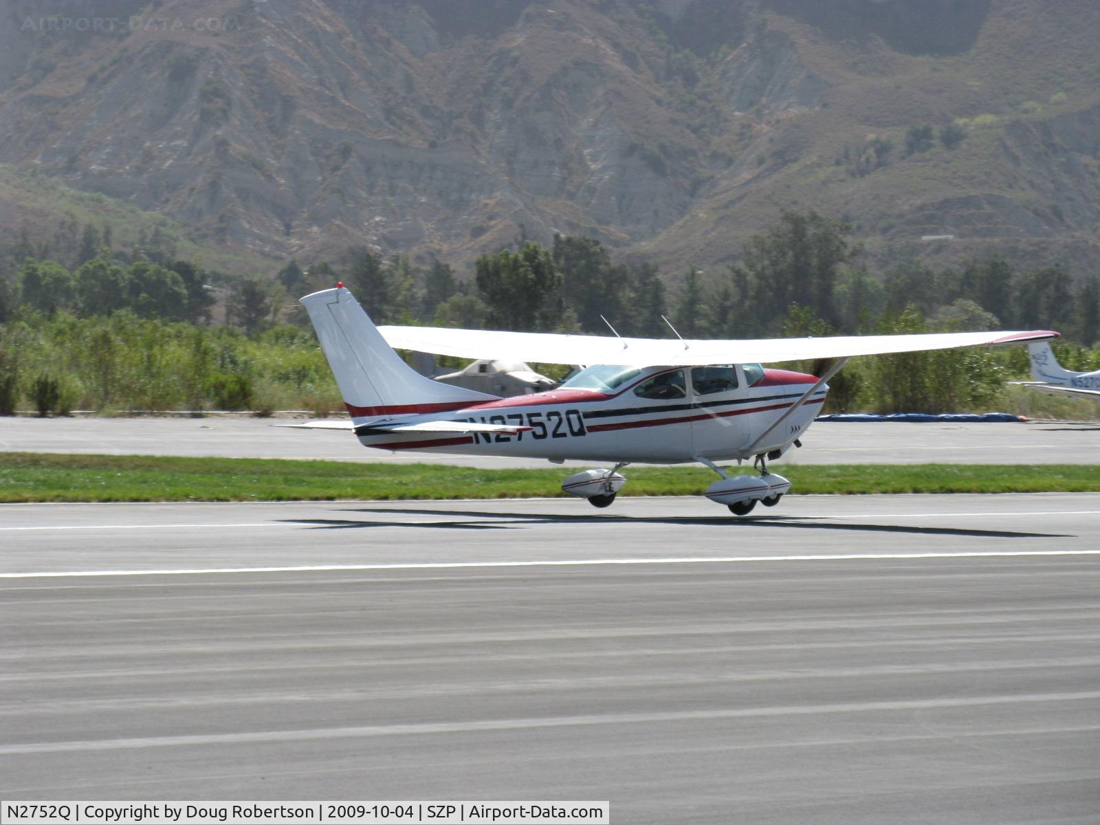 N2752Q, 1967 Cessna 182K Skylane C/N 18257952, 1967 Cessna 182K SKYLANE, Continental O-470-S 230 Hp, liftoff Rwy 22