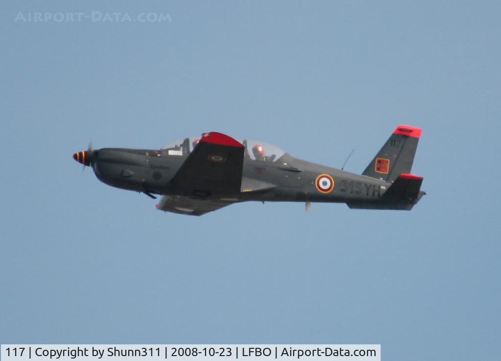 117, Socata TB-30 Epsilon C/N 117, S/n 117 - Passing above rwy 32L