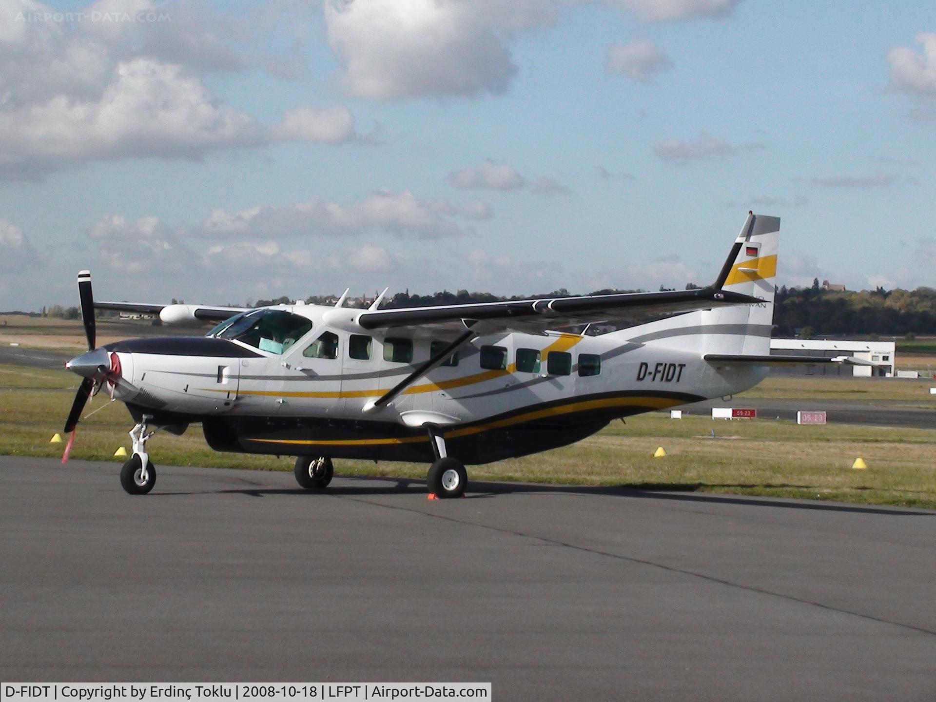 D-FIDT, 2006 Cessna 208B Grand Caravan C/N 208B1197, Cessna 208B Grand Caravan at Pontoise