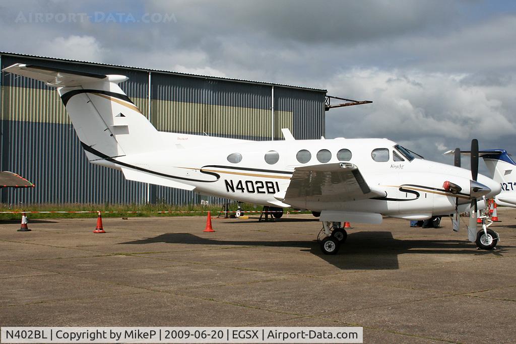N402BL, 1981 Beech F90 King Air C/N LA-130, North Weald Based.