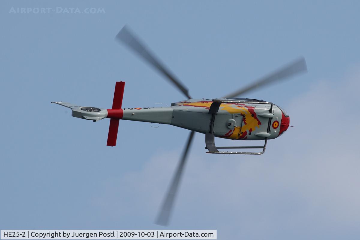 HE25-2, 2000 Eurocopter EC-120B Colibri C/N 1140, Red Bull Air Race Barcelona 2009 - Spain Air Force - Eurocopter EC-120B Colibri
