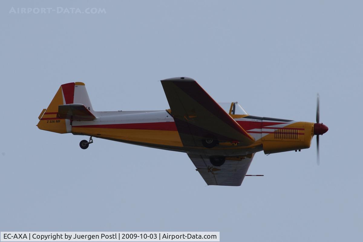 EC-AXA, Zlin Z-326 Trener Master C/N 861, Red Bull Air Race Barcelona 2009 - Zlin Z-326A Trener Master