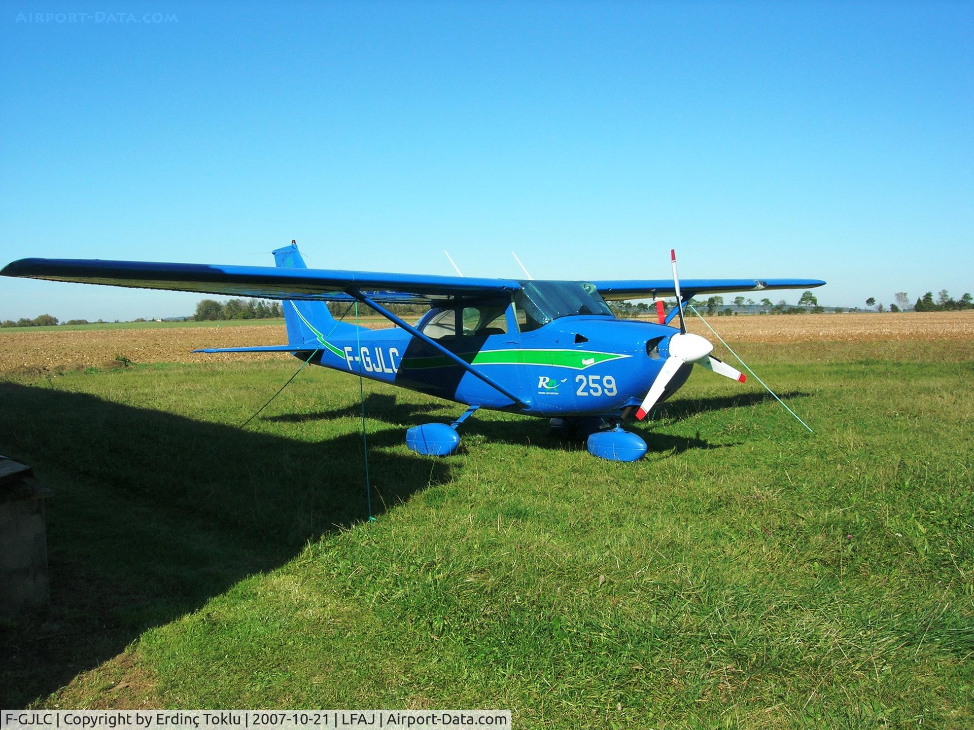 F-GJLC, Reims F172H Skyhawk C/N 0441, Seen at Argentan