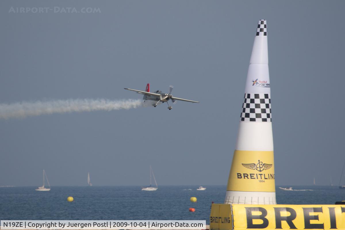 N19ZE, 2007 Zivko Edge 540 C/N 0039A, Red Bull Air Race Barcelona 2009 - Yoshihide Muroya