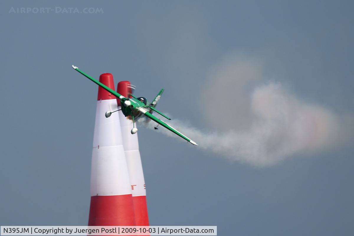 N395JM, 2004 Zivko Edge 540 C/N 0033, Red Bull Air Race Barcelona 2009 - Mike Goulian