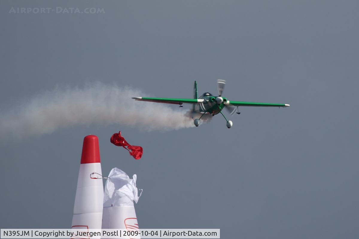 N395JM, 2004 Zivko Edge 540 C/N 0033, Red Bull Air Race Barcelona 2009 - Mike Goulian
