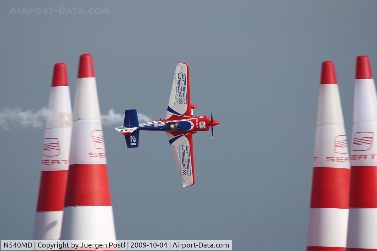 N540MD, 2008 Zivko Edge 540 C/N 0043, Red Bull Air Race Barcelona 2009 - Matthias Dolderer
