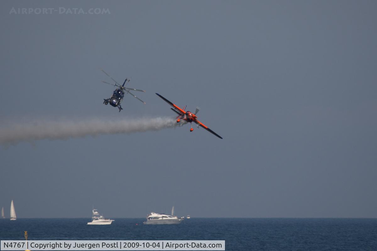 N4767, Zivko Edge 540 C/N 0045, Red Bull Air Race Barcelona 2009 - Nicolas Ivanoff