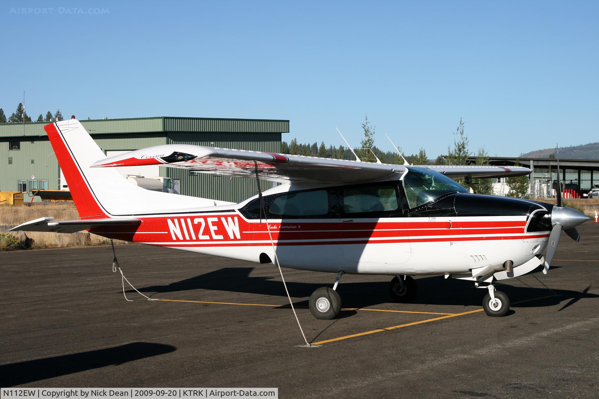 N112EW, 1974 Cessna T210L Turbo Centurion C/N 21060504, KTRK