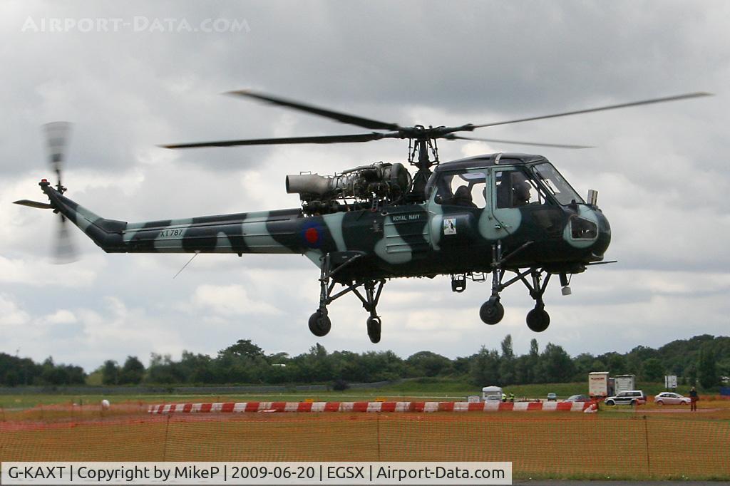 G-KAXT, 1967 Westland Wasp HAS.1 C/N F9669, Great to see a Wasp in the air.