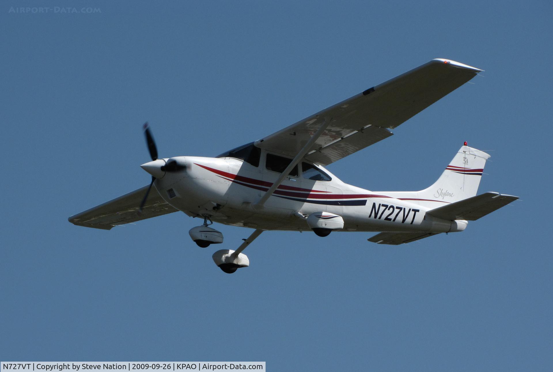 N727VT, 1999 Cessna 182S Skylane C/N 18280488, 1999 Cessna 182S on final