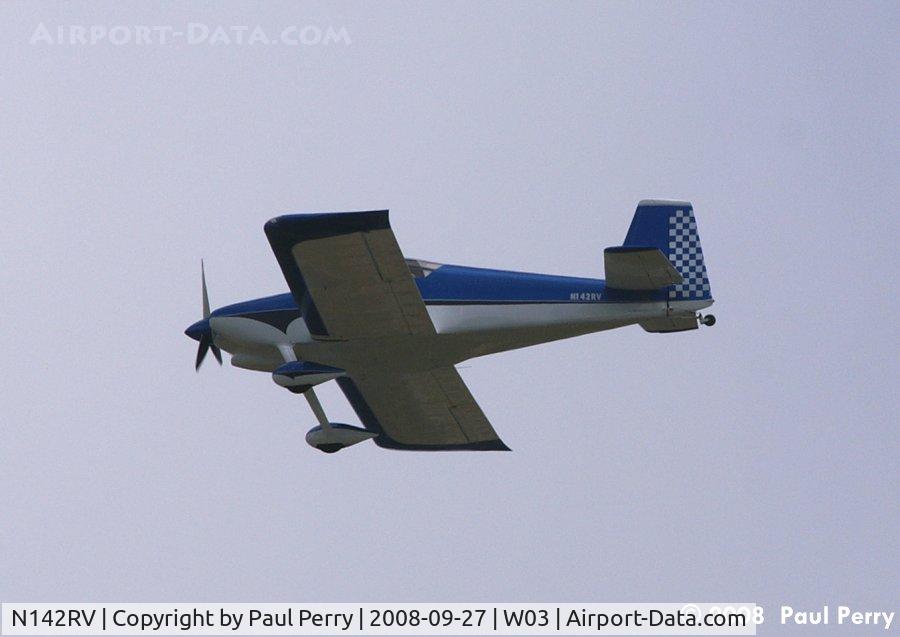 N142RV, 2003 Vans RV-7 C/N 70023, In the pattern over Wilson, NC