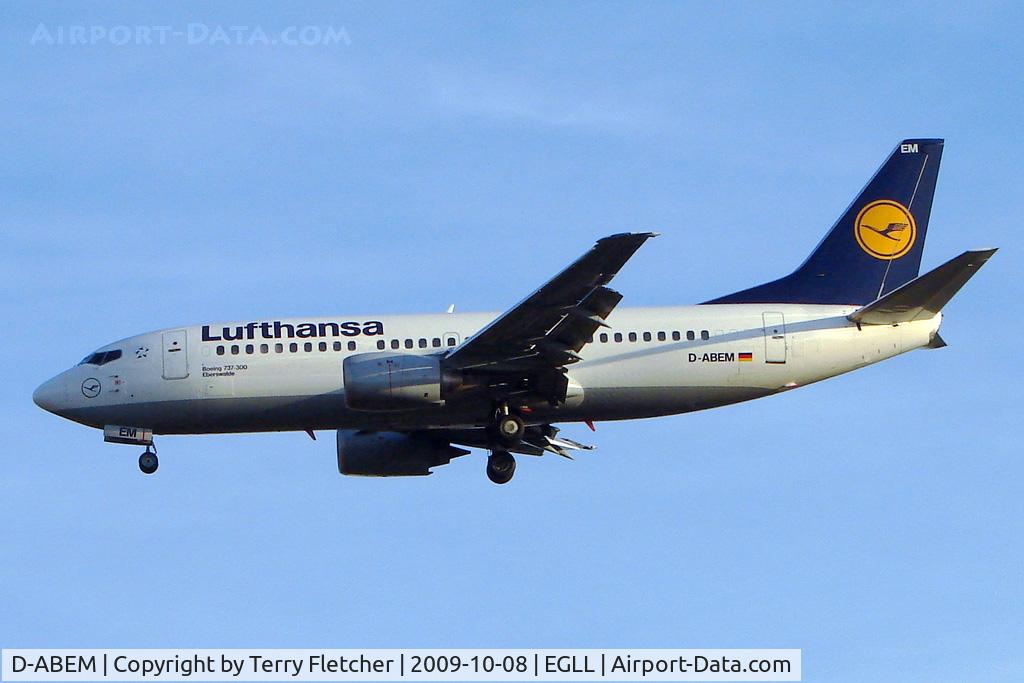 D-ABEM, 1991 Boeing 737-330 C/N 25416, Lufthansa B737 on approach to LHR
