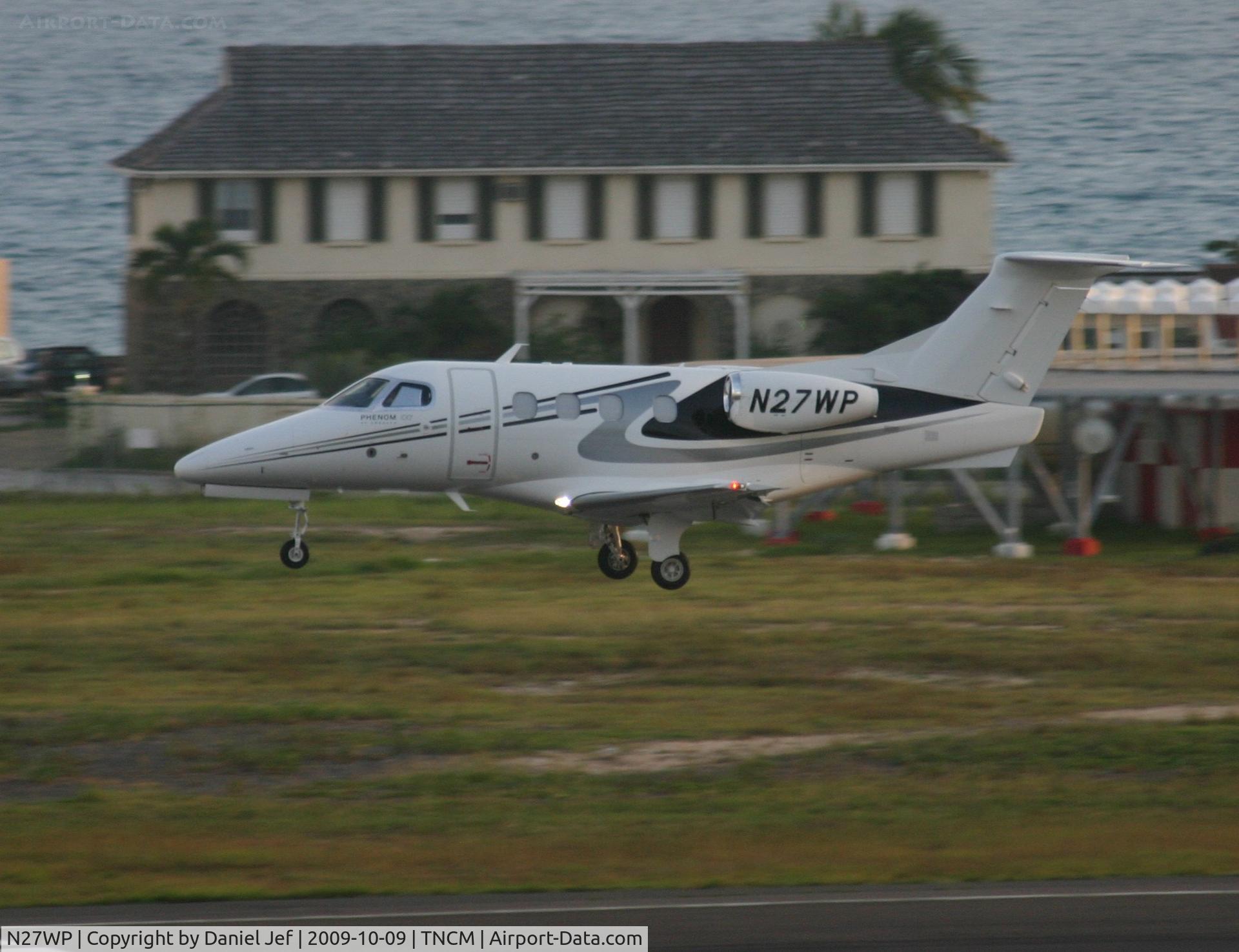N27WP, 2009 Embraer EMB-500 Phenom 100 C/N 50000058, Landing at TNCM
