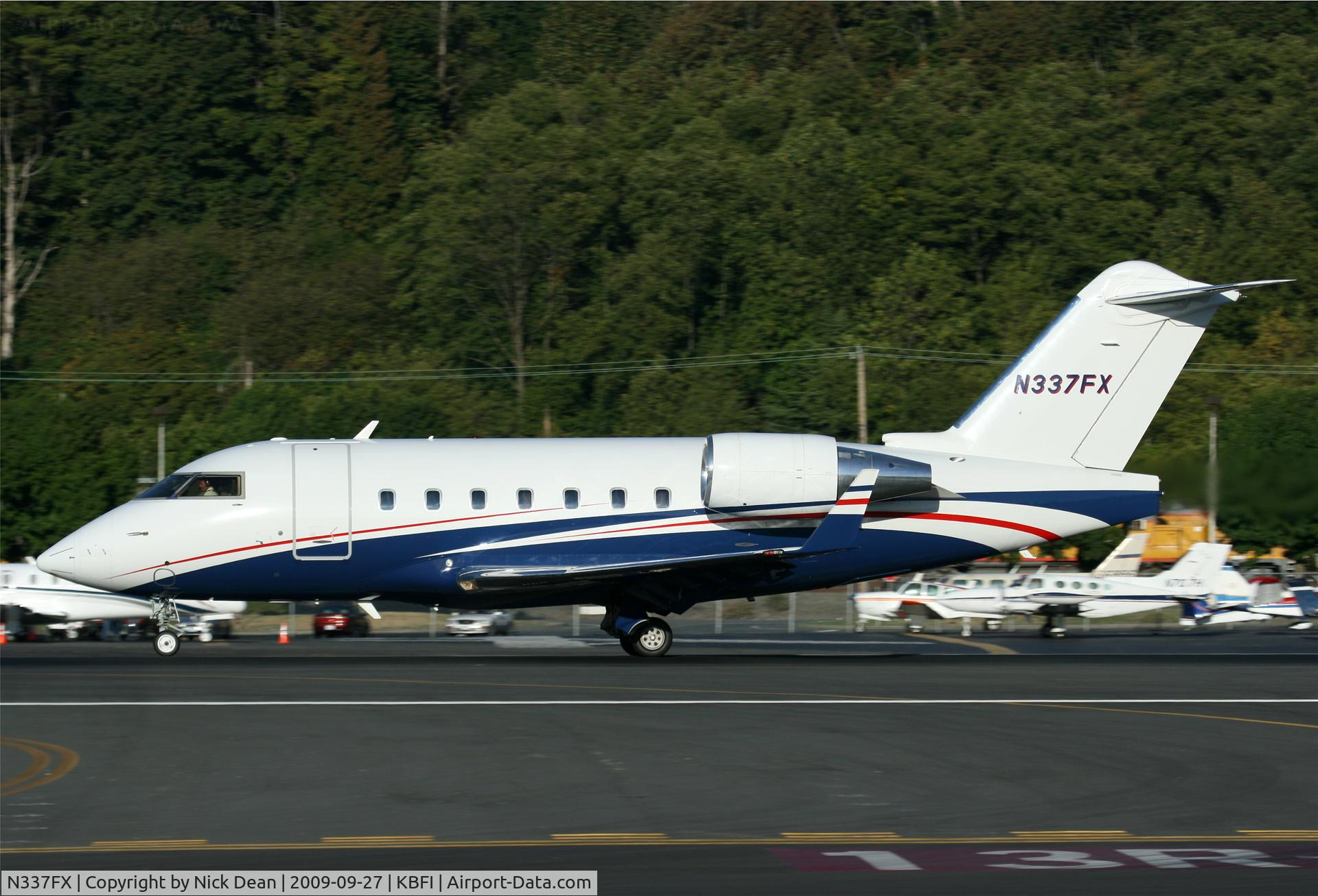 N337FX, 2006 Bombardier Challenger 604 (CL-600-2B16) C/N 5647, KBFI