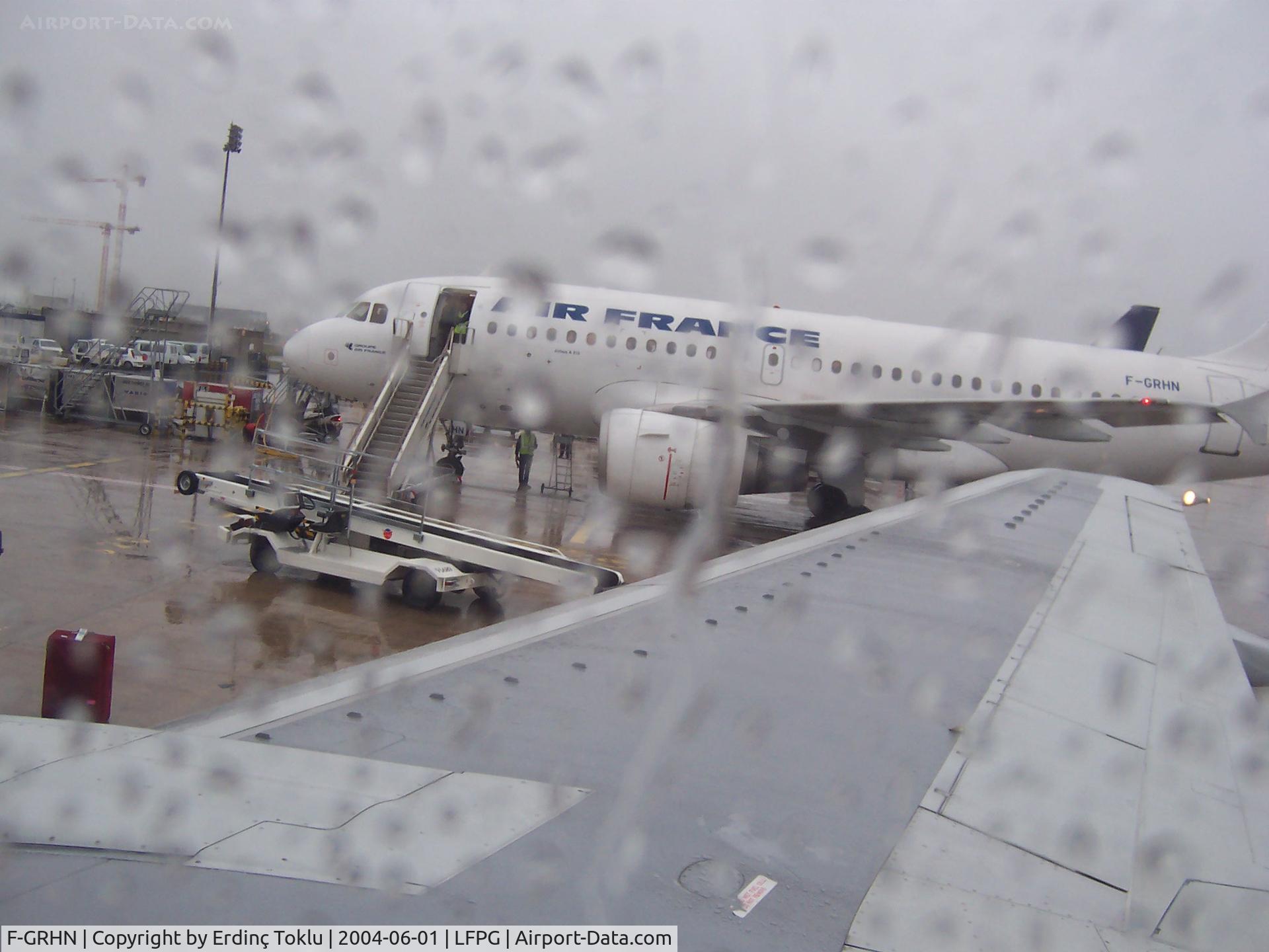 F-GRHN, 2000 Airbus A319-111 C/N 1267, Rainy day at Roissy CDG