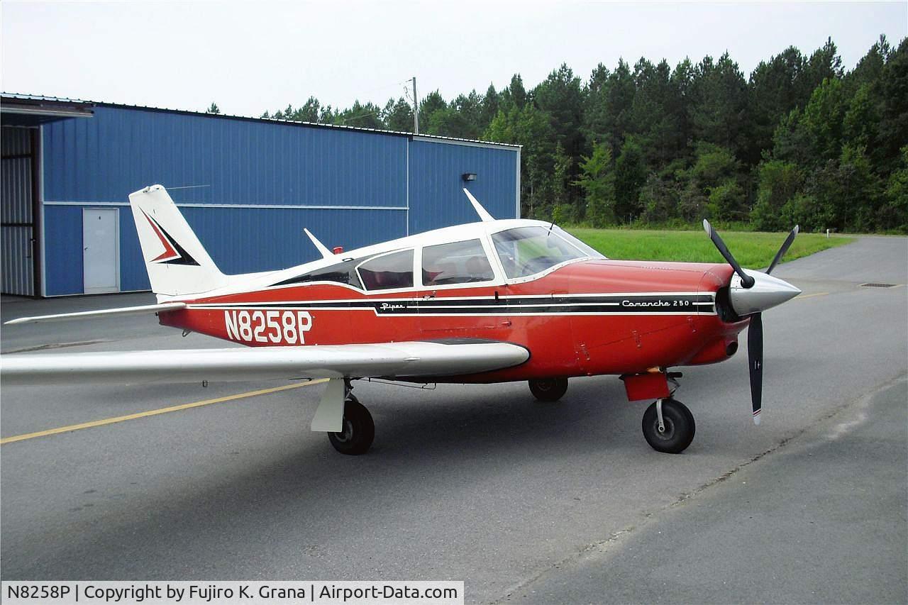 N8258P, 1963 Piper PA-24-250 Comanche C/N 24-3511, 1963 Piper PA-24-250