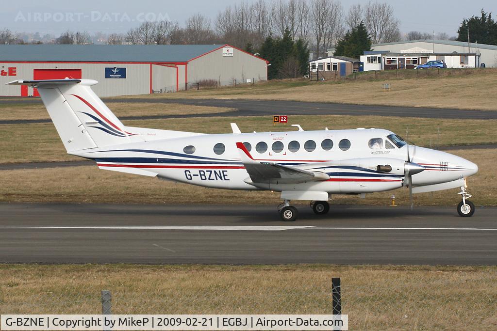 G-BZNE, 2000 Raytheon King Air 350 (B300) C/N FL-286, Heading out to Switzerland.
