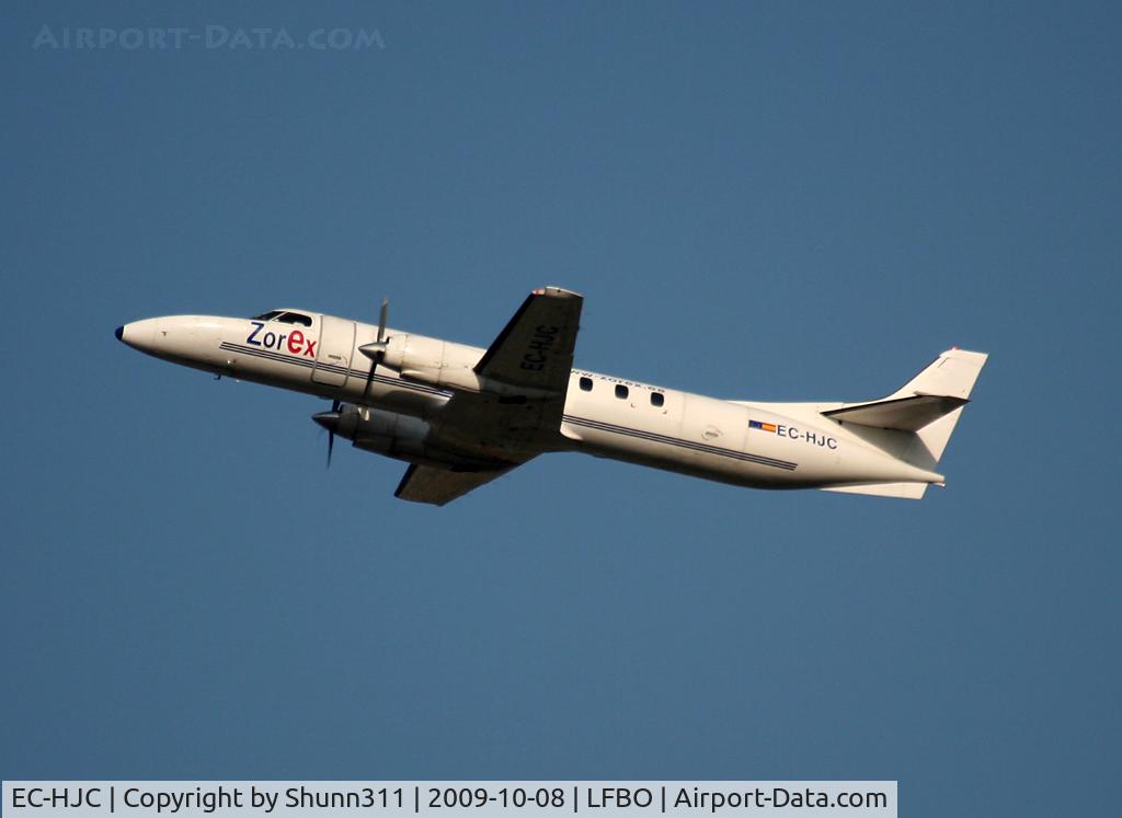 EC-HJC, 1979 Swearingen SA-226TC Metro II C/N TC-318, Taking off rwy 32L