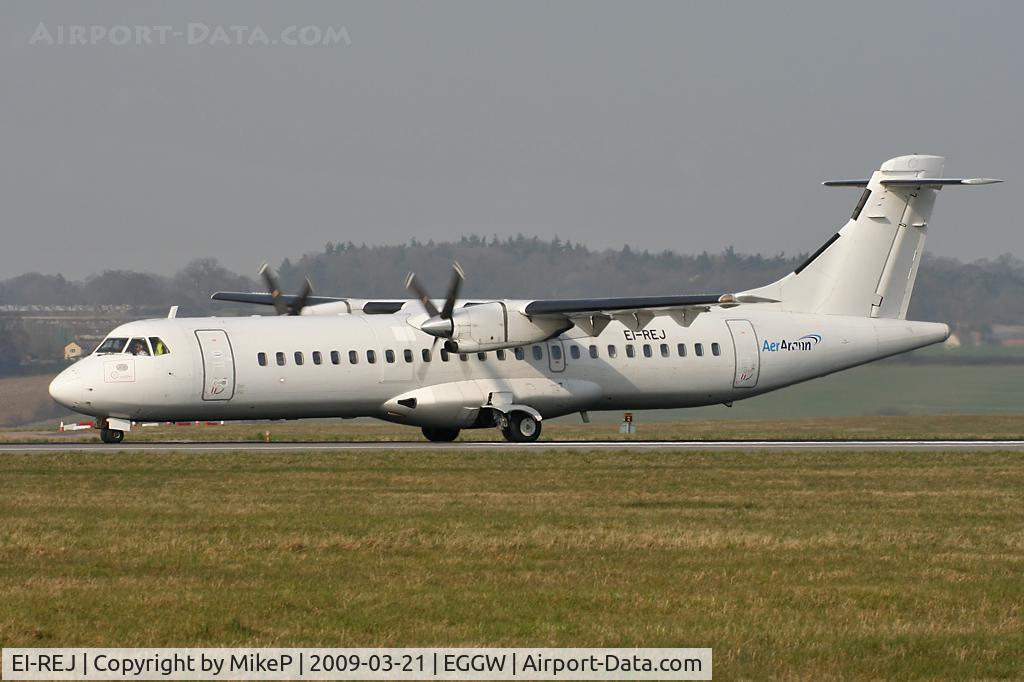 EI-REJ, 1989 ATR 72-201 C/N 126, Rolling on Runway 26.
