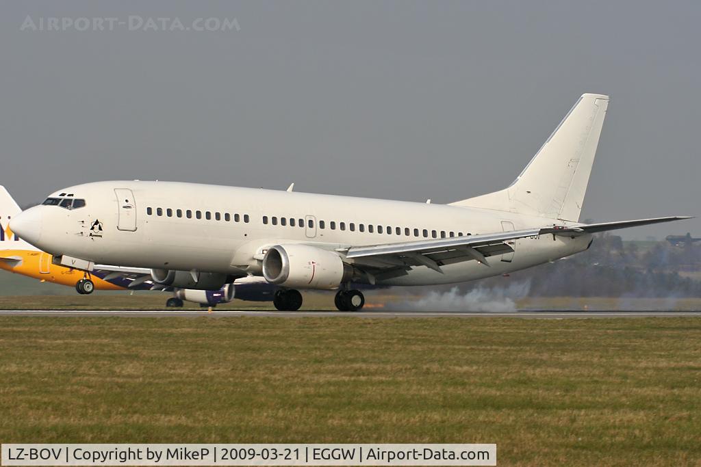 LZ-BOV, 1987 Boeing 737-330 C/N 23833, Operating for Sky Europe.