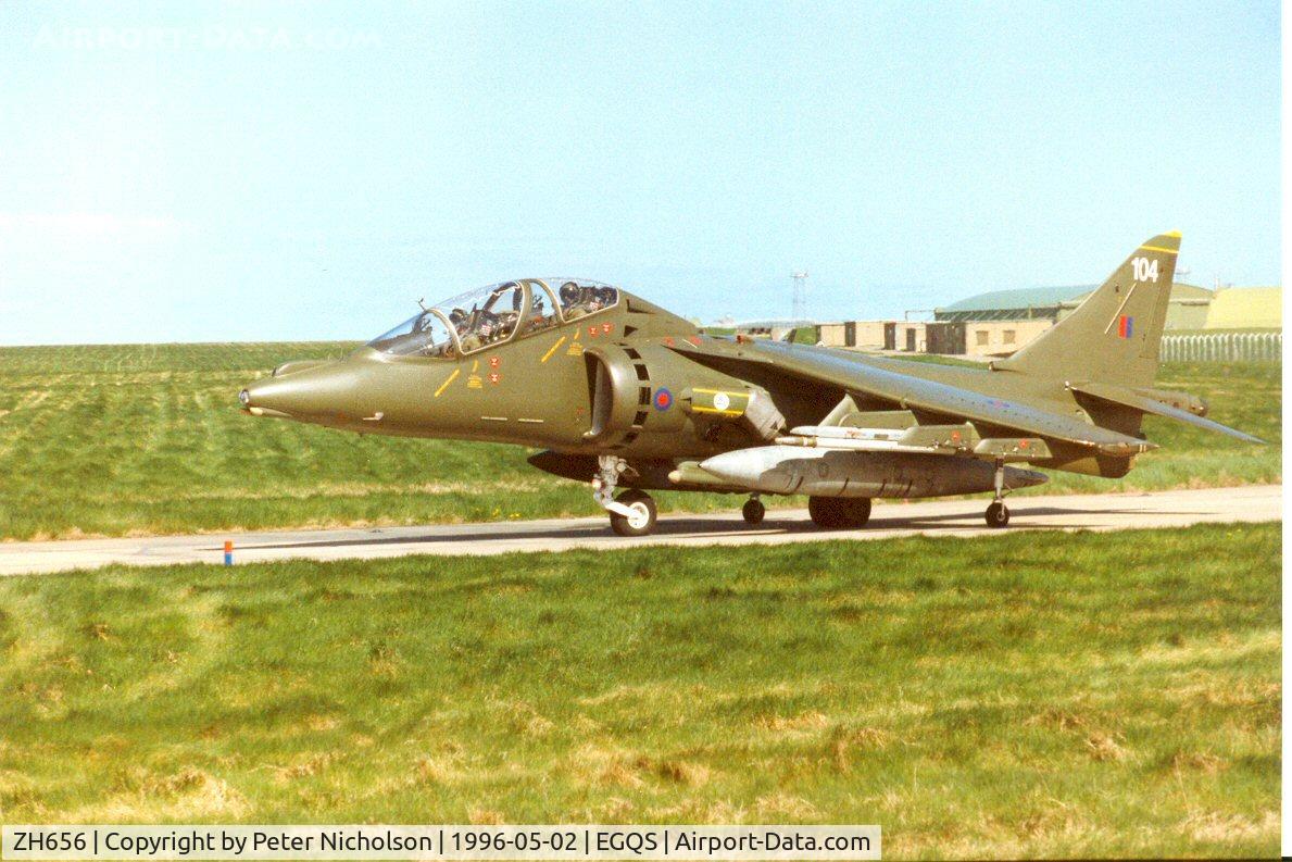ZH656, 1994 British Aerospace Harrier T.10 C/N TX004, Harrier T.10, callsign Rafair 601, of 3 Squadron taxying to Runway 05 at Lossiemouth in May 1996.