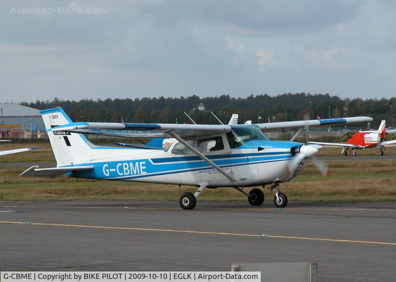 G-CBME, 1973 Reims F172M Skyhawk Skyhawk C/N 1060, TAXYING PAST THE CAFE