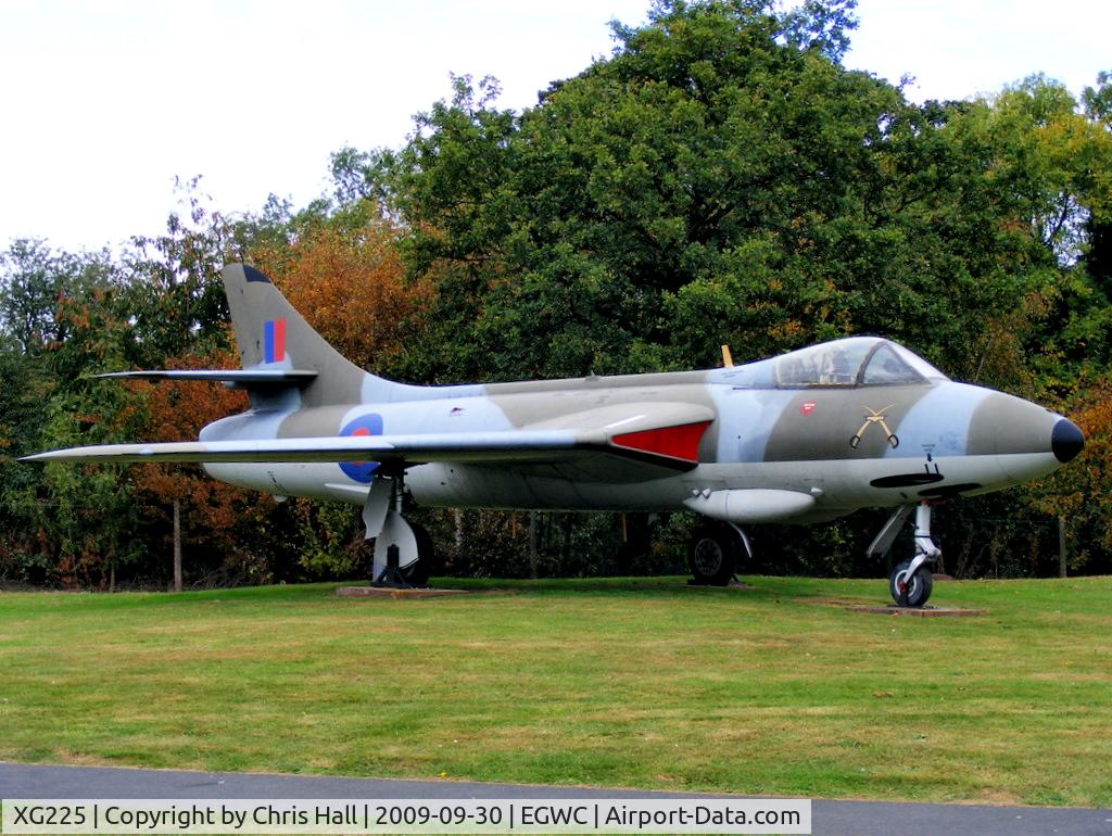 XG225, 1956 Hawker Hunter F.6A C/N 41H-680037, A single seat fighter, 415 Hunter F Mk 6s were produced, some 380 of them for the RAF, this variant introducing improved flying controls making it an ideal aerobatic aircraft, serving with the RAF Black Arrows and Blue Diamonds aerobatic display teams