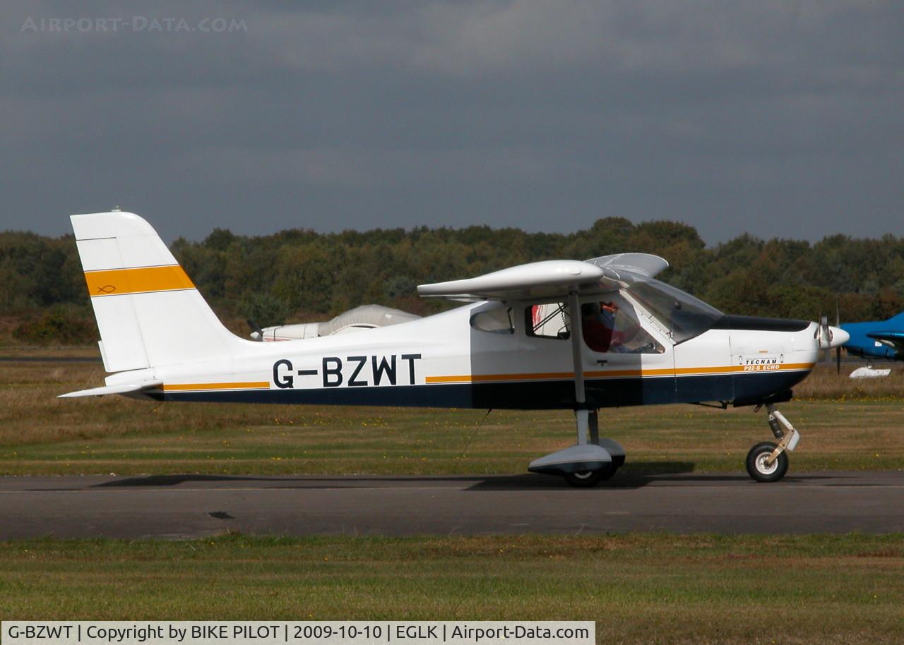 G-BZWT, 2001 Tecnam P-92EA Echo C/N PFA 318-13681, VISITING TECNAM ECHO
