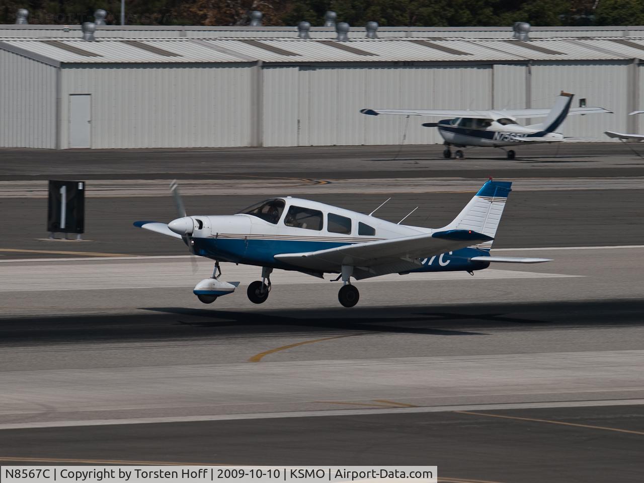 N8567C, 1976 Piper PA-28-151 Cherokee Warrior C/N 28-7615118, N8567C arriving on RWY 21