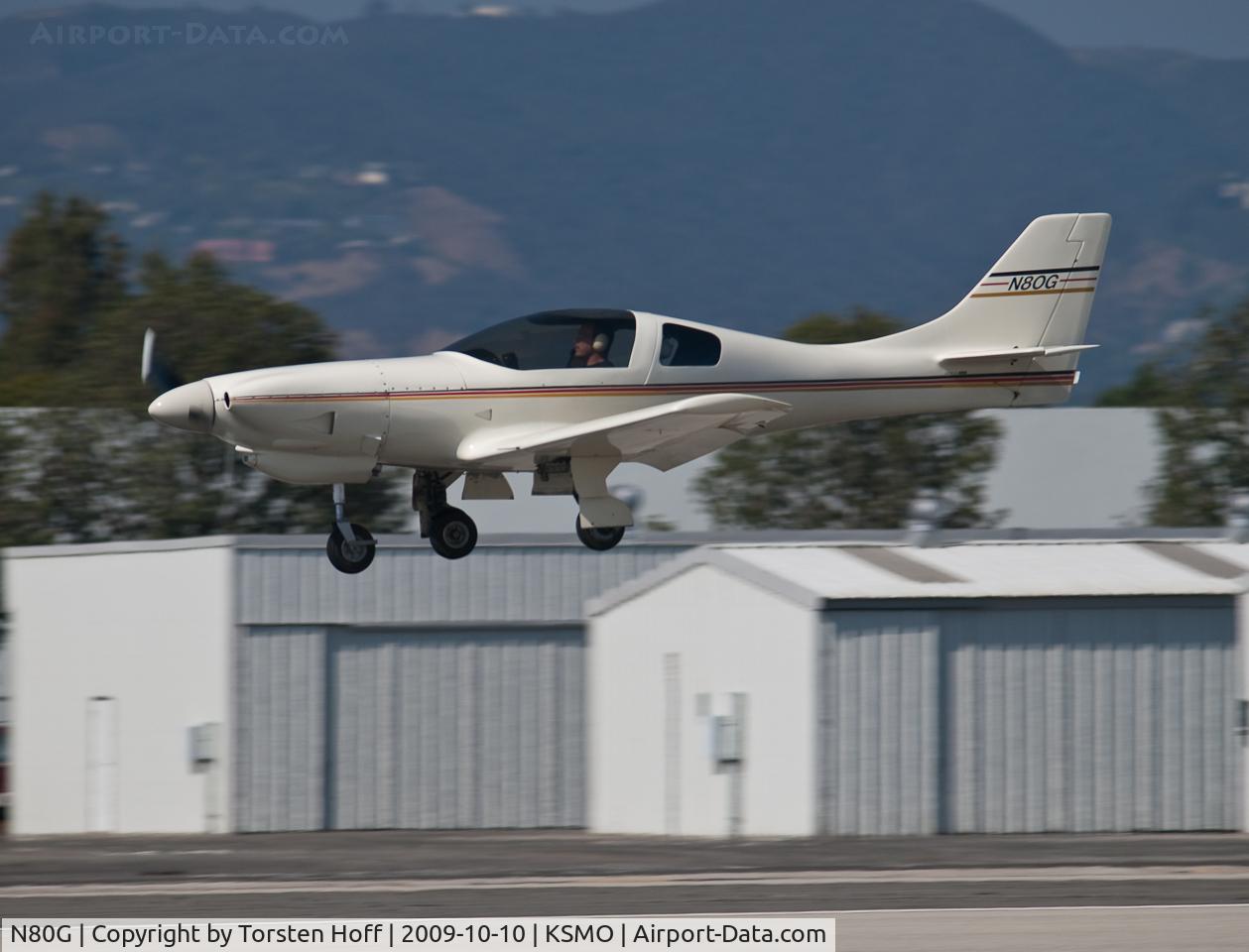 N80G, 1989 Lanacair 235 C/N 042, N80G arriving on RWY 21
