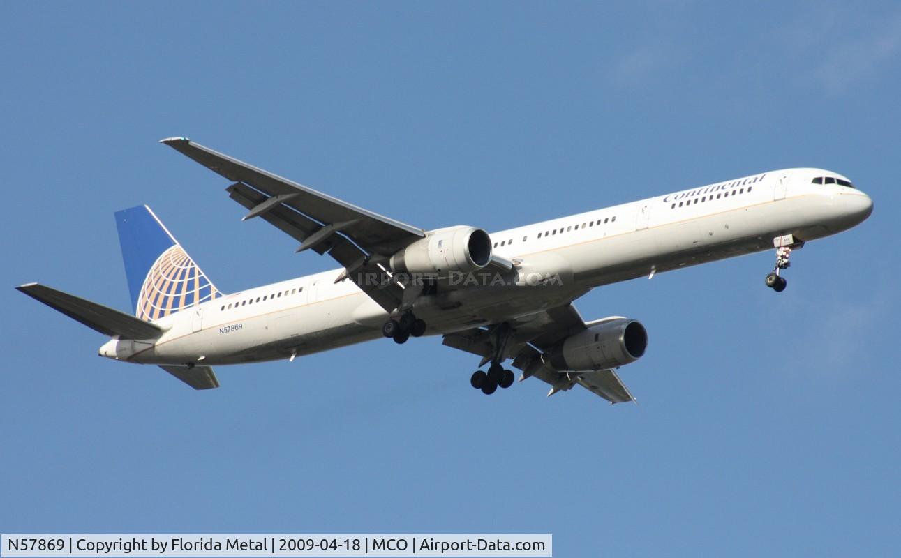 N57869, 2002 Boeing 757-33N C/N 32593, Continental 757-300