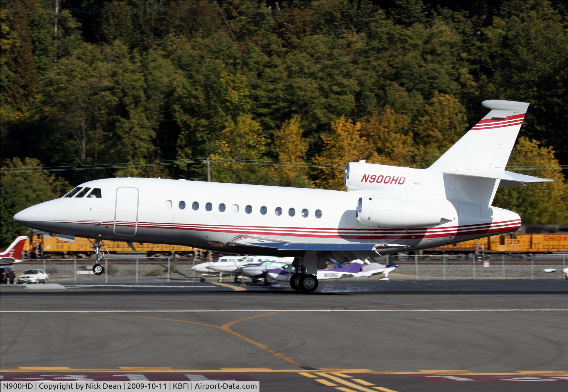 N900HD, 2002 Dassault Falcon 900EX C/N 103, KBFI