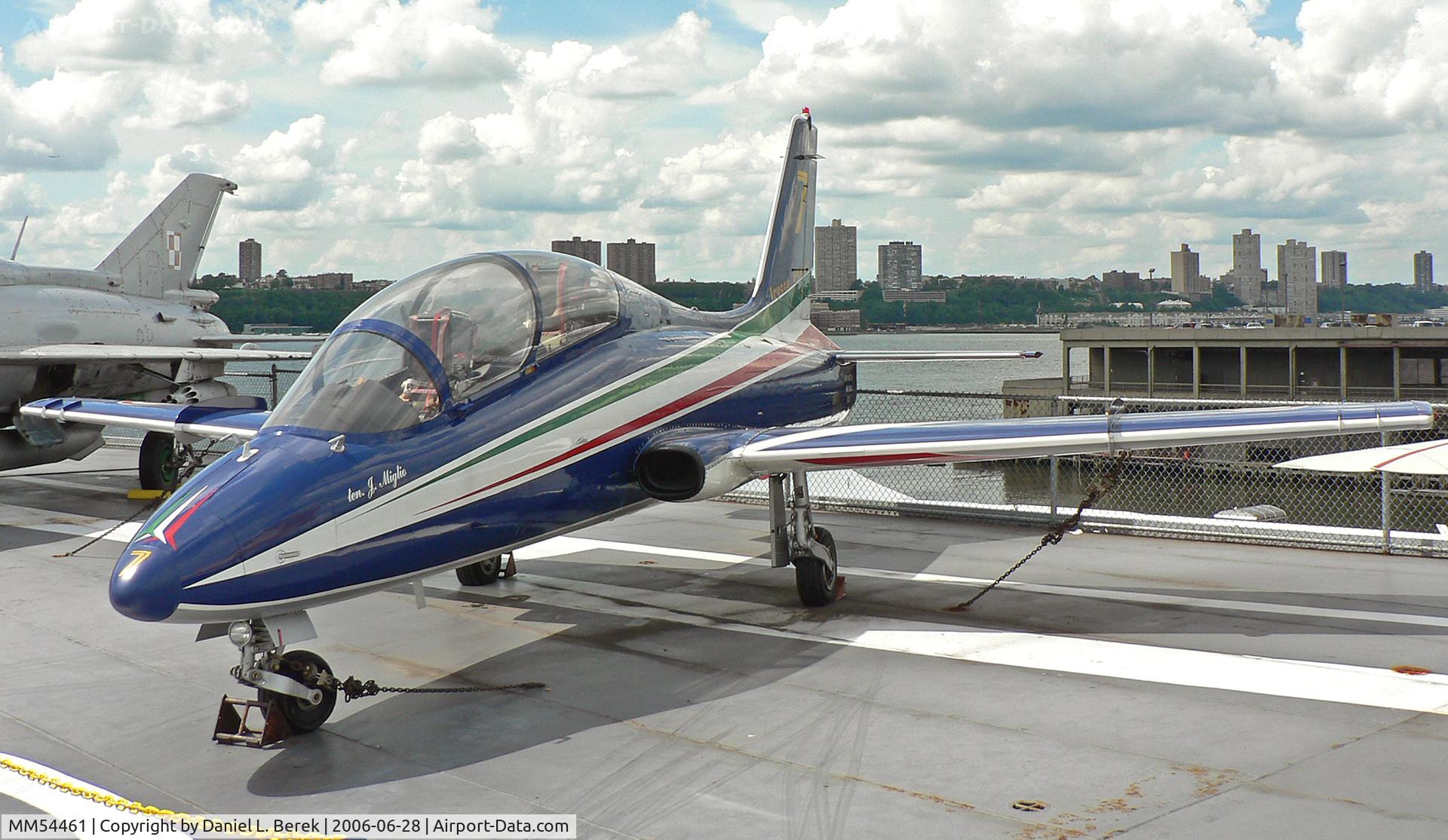 MM54461, Aermacchi MB-339A C/N 6640/037, Sporty Italian aerobatic fighter aboard the USS Intrepid