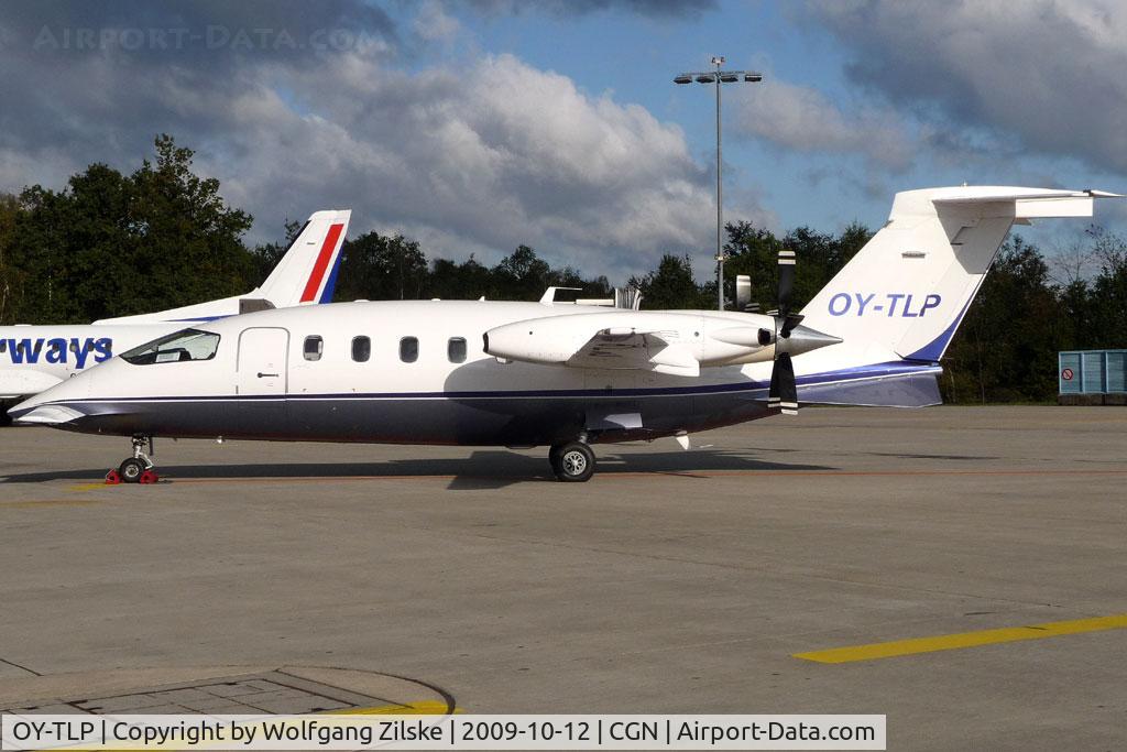OY-TLP, 2003 Piaggio P-180 Avanti C/N 1060, visitor