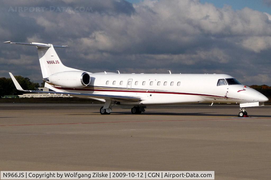 N966JS, 2006 Embraer EMB-135BJ Legacy C/N 14500966, visitor