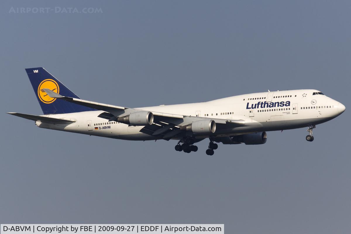 D-ABVM, 1998 Boeing 747-430 C/N 29101, short final