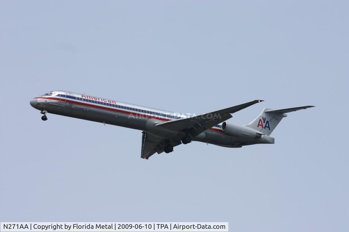 N271AA, 1985 McDonnell Douglas MD-82 (DC-9-82) C/N 49293, American MD-82