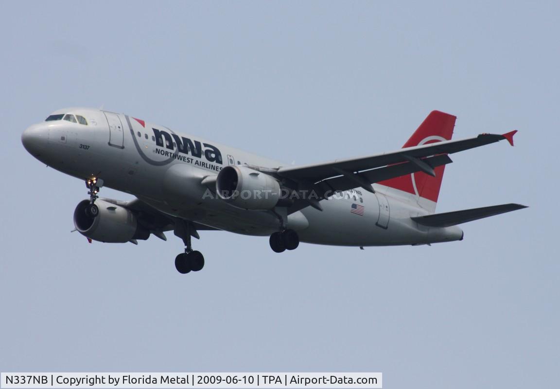 N337NB, 2002 Airbus A319-114 C/N 1685, Northwest A319