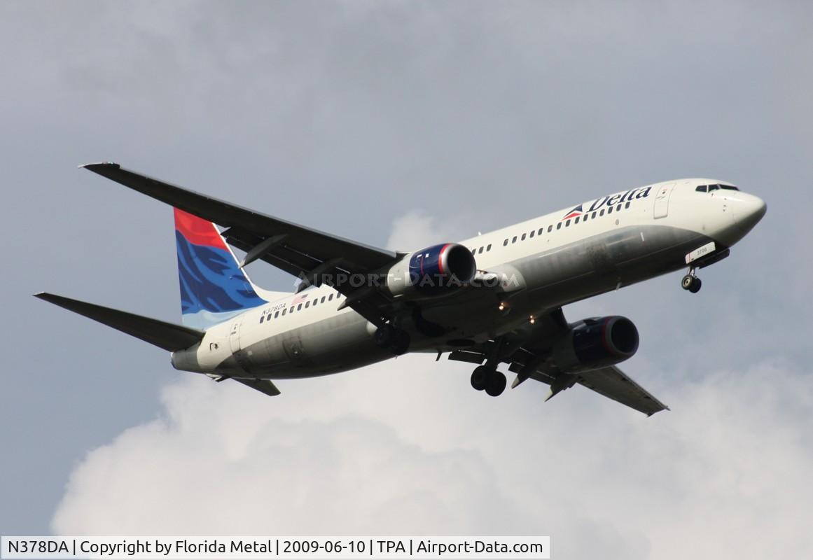 N378DA, 1999 Boeing 737-832 C/N 30265, Delta 737-800
