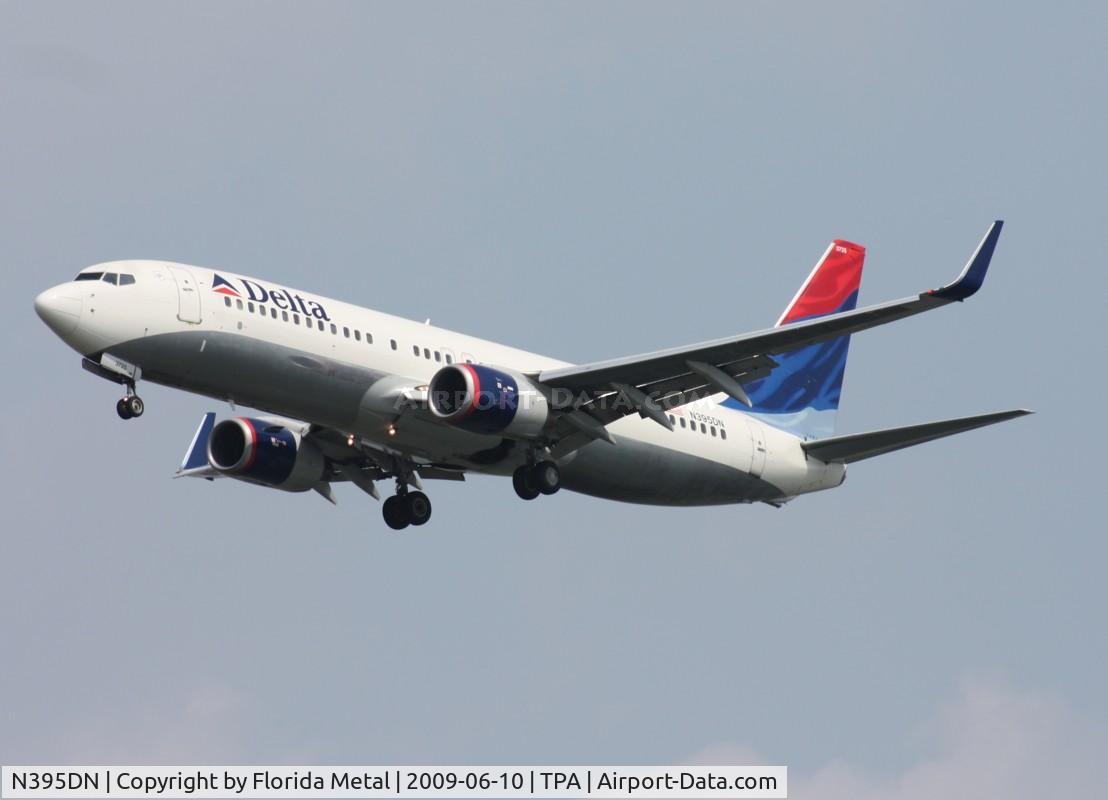 N395DN, 2000 Boeing 737-832 C/N 30773, Delta 737-800