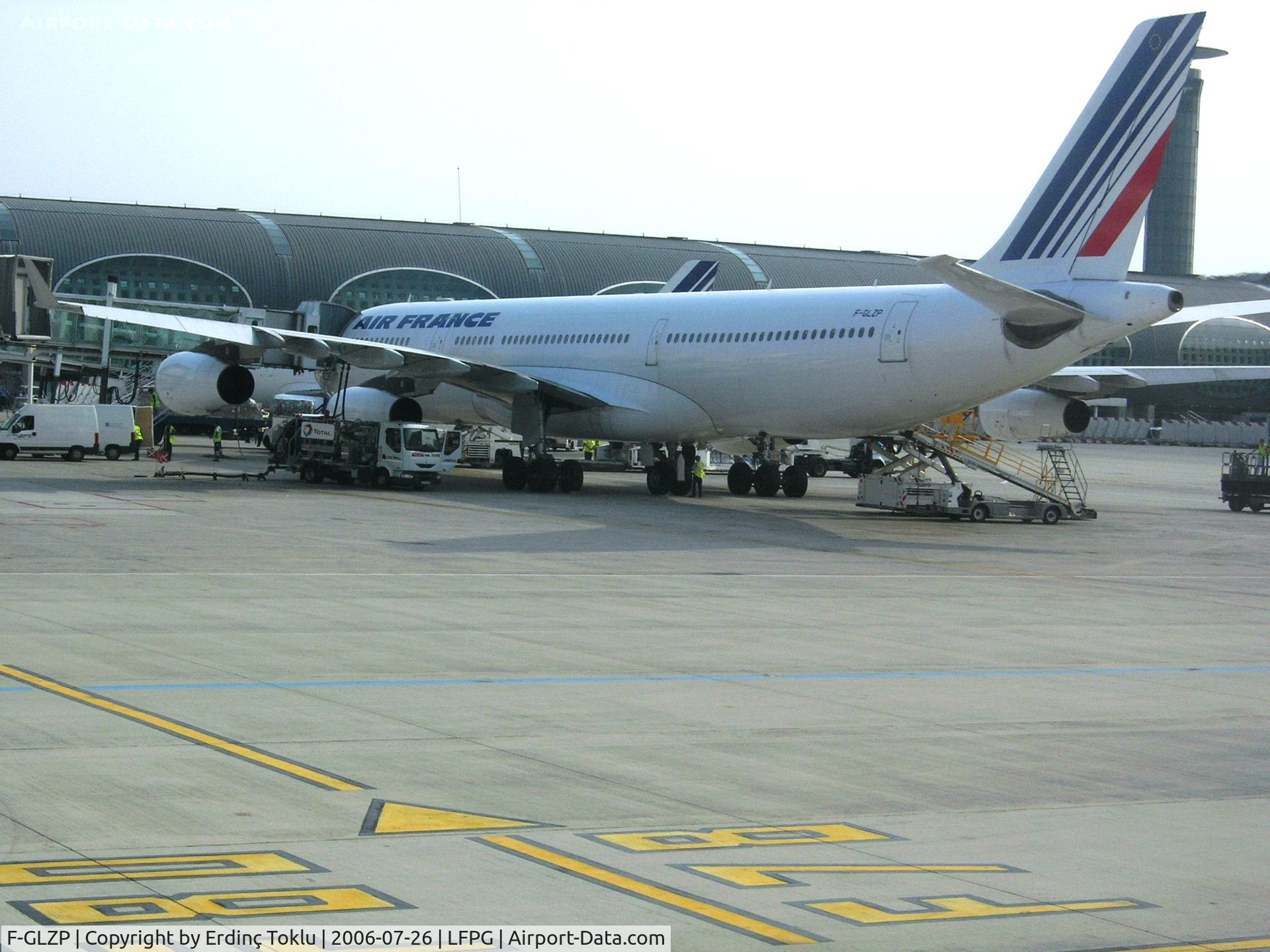 F-GLZP, 1999 Airbus A340-313X C/N 260, Seen at Roissy CDG Terminal 2F