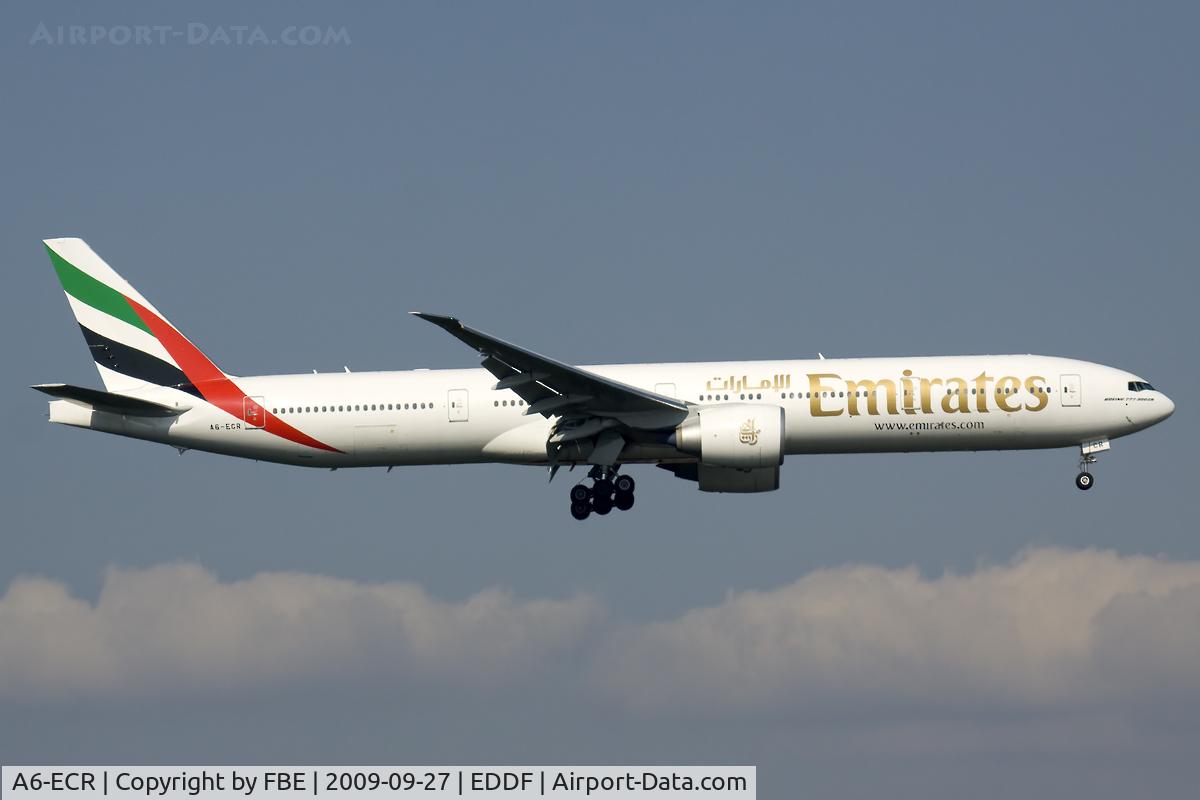 A6-ECR, 2009 Boeing 777-31H/ER C/N 35592, lined up with RW25L