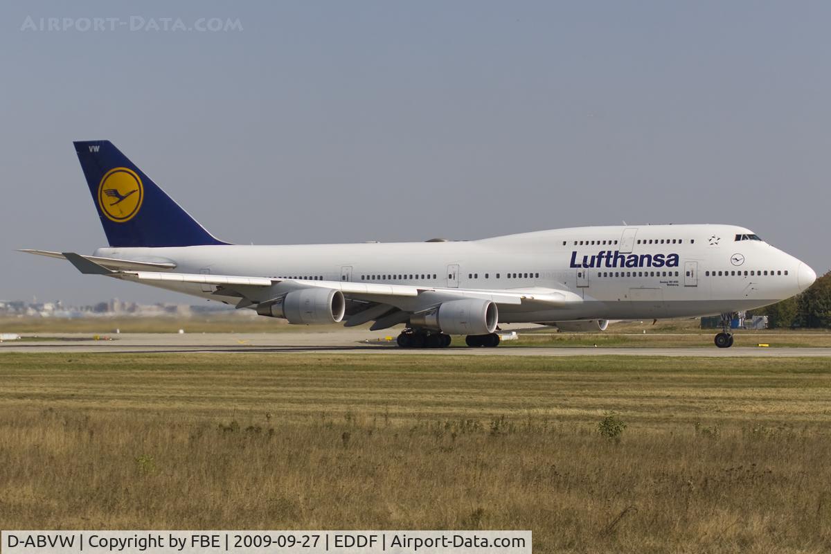 D-ABVW, 1999 Boeing 747-430 C/N 29493, Wolfsburg departing EDDF via RW18W